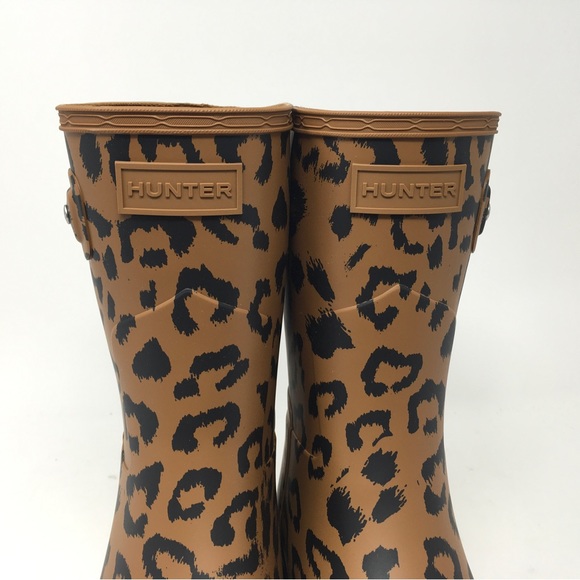 HUNTER Original Leopard Print Refined Short Rain Boot - Picture 9 of 12